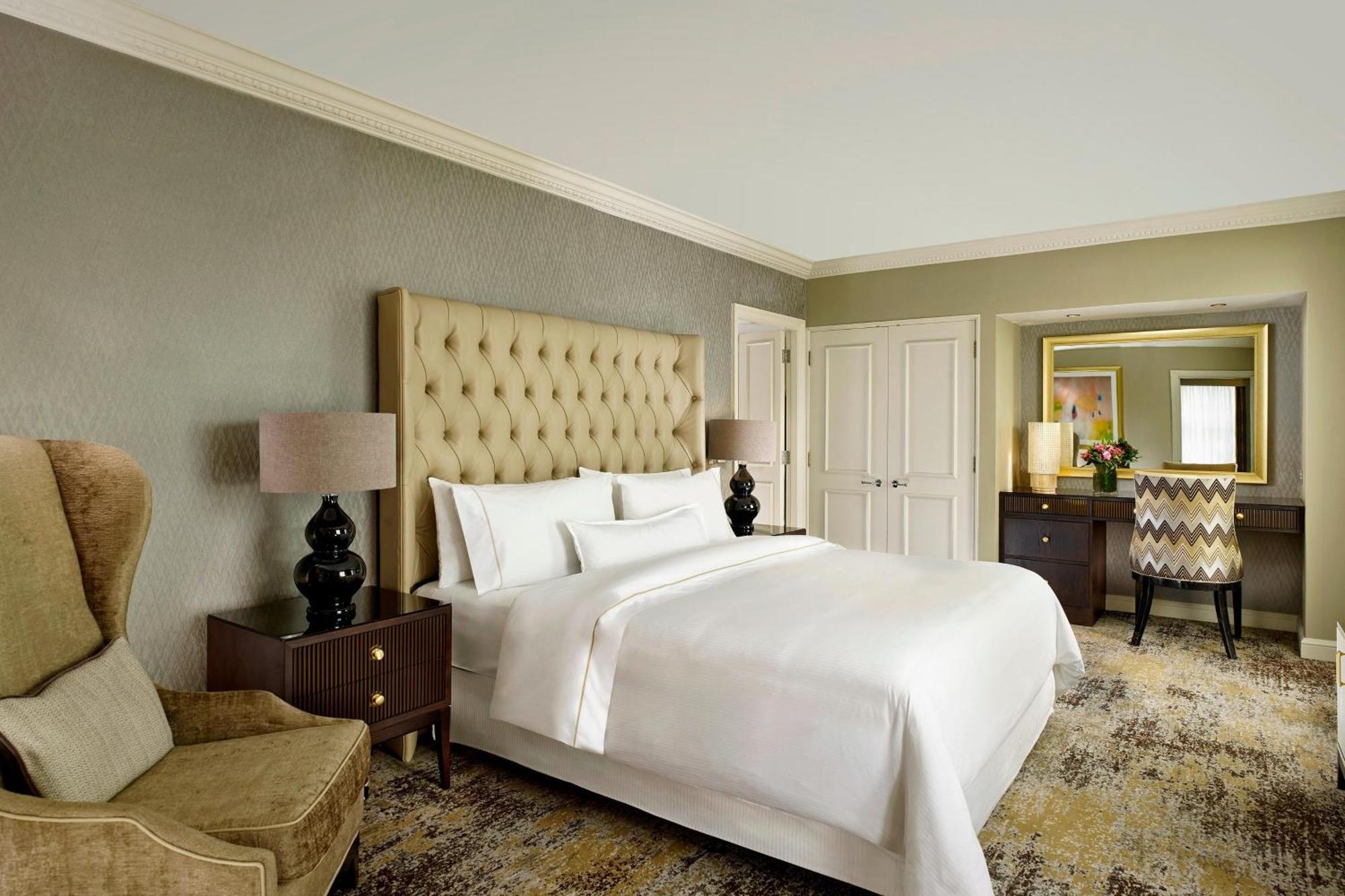 The College Green Dublin Hotel, Autograph Collection Екстер'єр фото